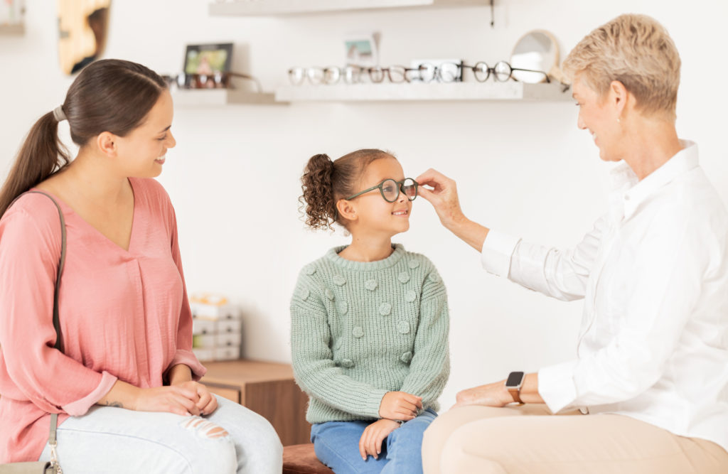 Quel opticien se déplace à domicile ?