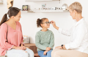 Quel opticien se déplace à domicile ?